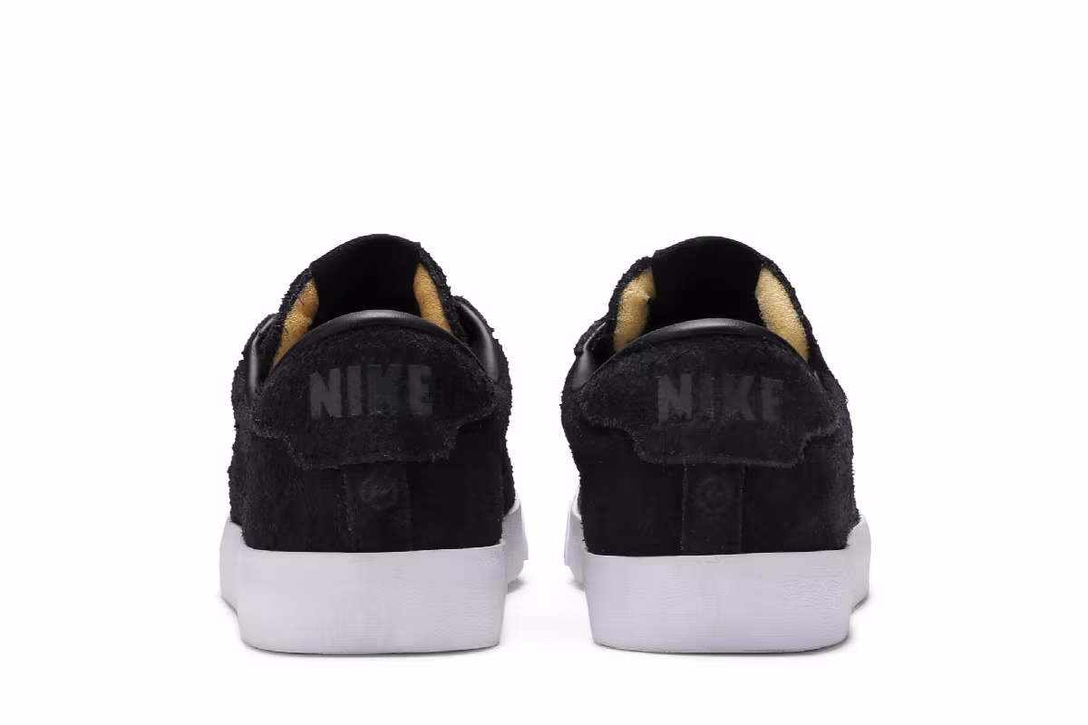 Fragment Design x Nike Tennis Classic AC SP Black Suede, view 7