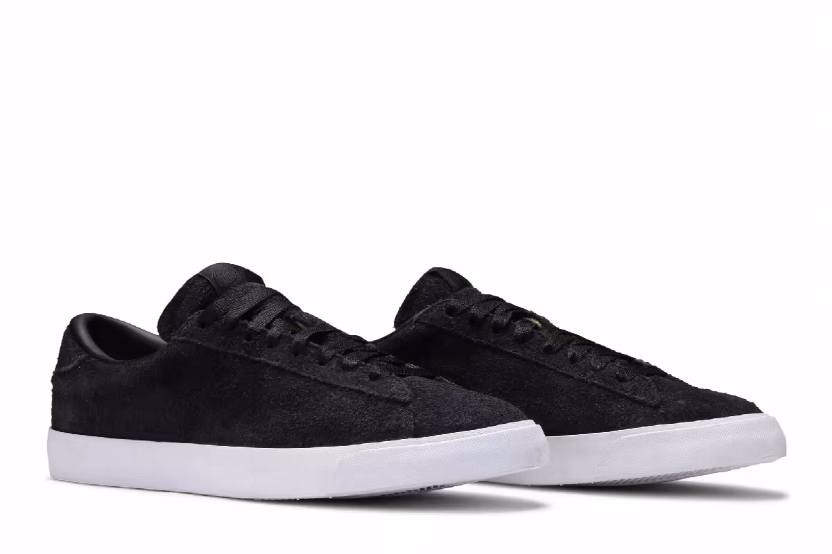 Fragment Design x Nike Tennis Classic AC SP Black Suede, view 9