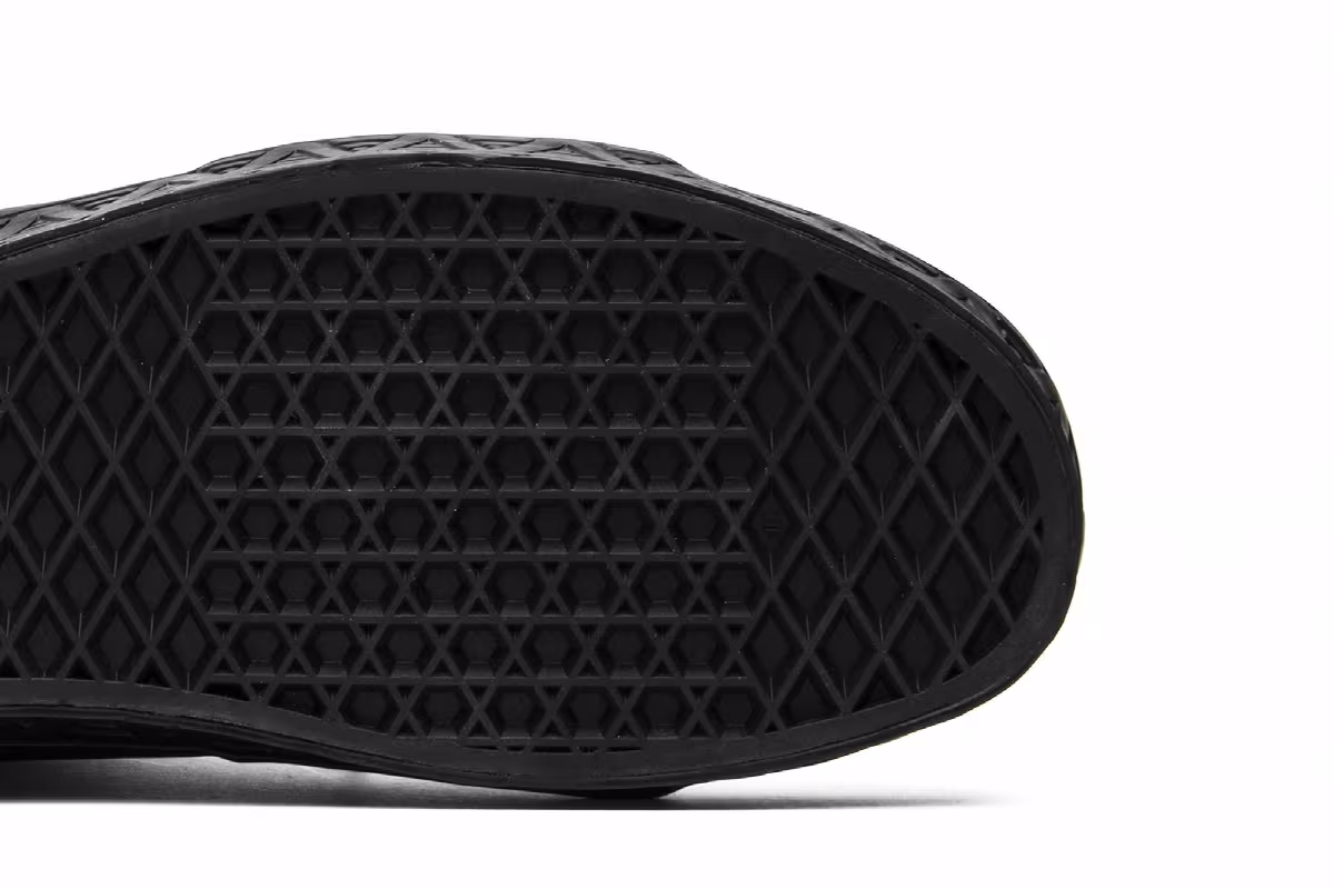Marvel x Vans SK8-HI Black Panther, view 6