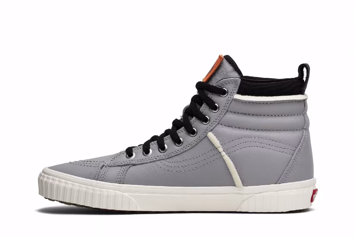 NASA x Vans Sk8-Hi 46 MTE DX Space Voyager ComplexCon Exclusive, view 4