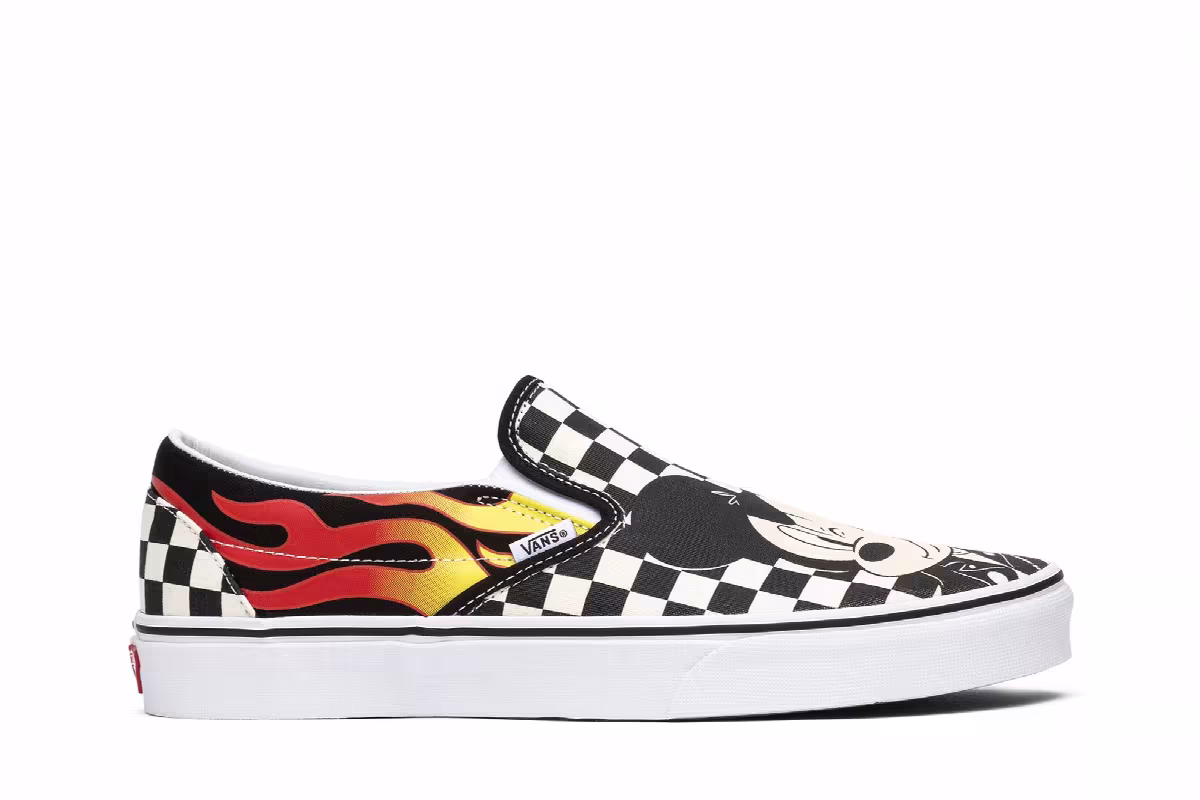 Disney x Vans Slip-On Mickey & Minnie, view 2