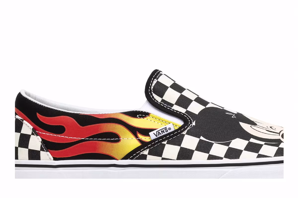 Disney x Vans Slip-On Mickey & Minnie, view 3