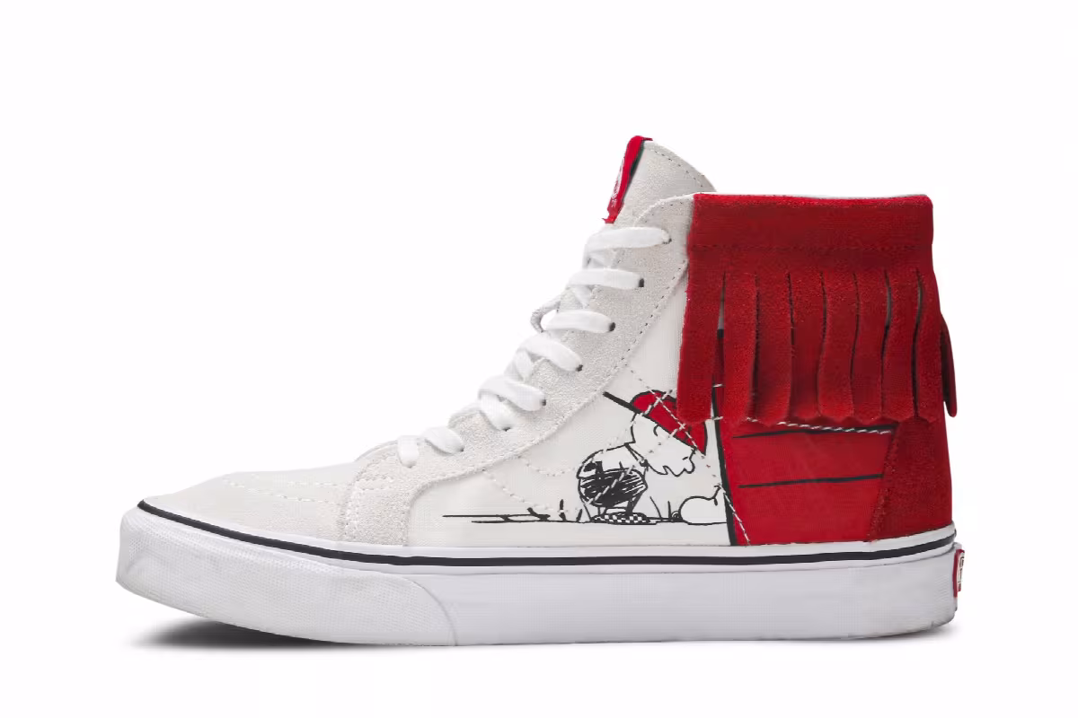 Peanuts x Vans Sk8-Hi Moc Dog House, view 4
