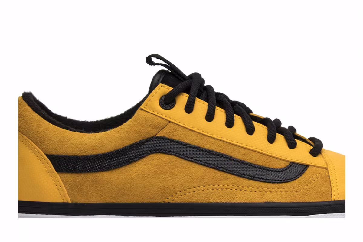 The North Face x Vans Old Skool MTE DX Yellow, view 3
