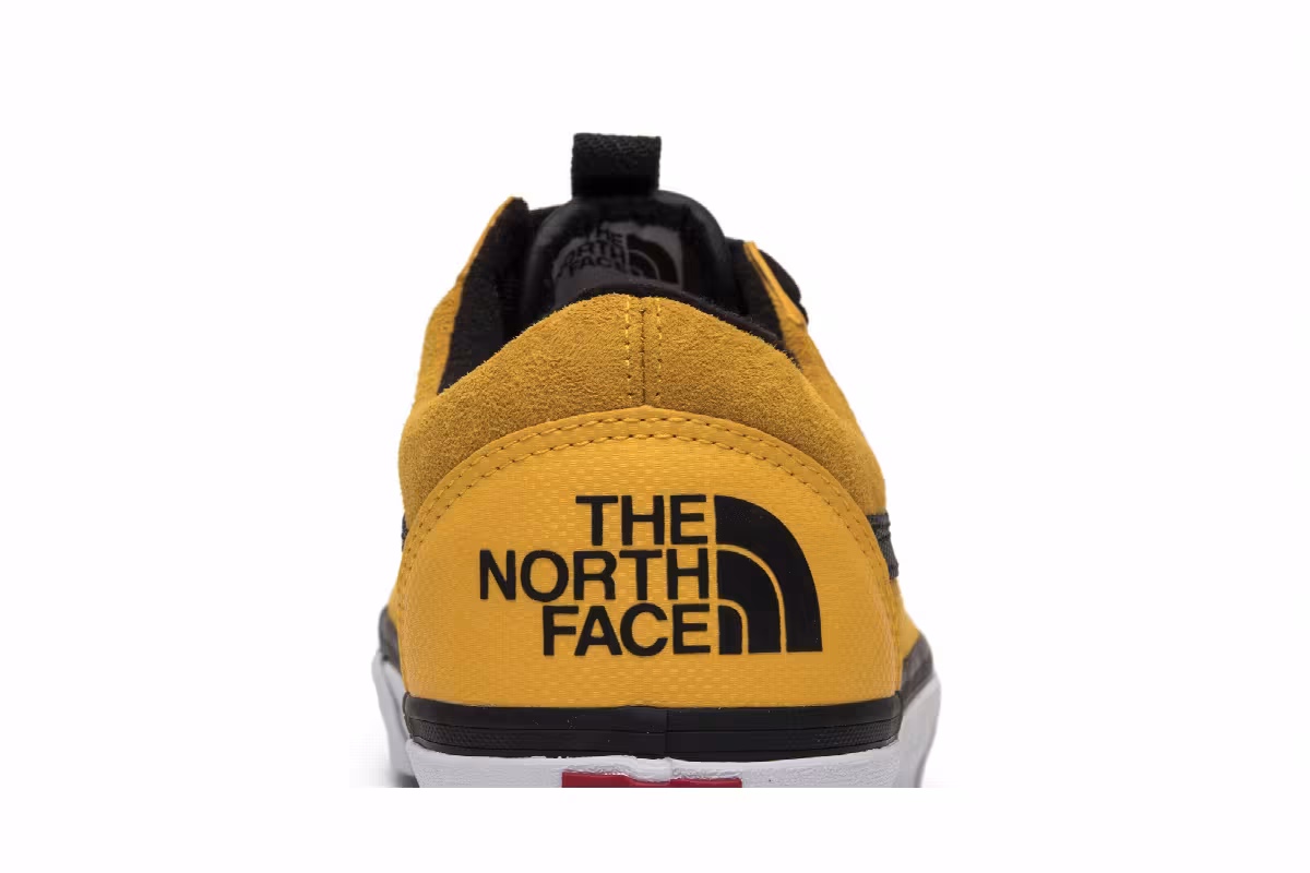 The North Face x Vans Old Skool MTE DX Yellow, view 8