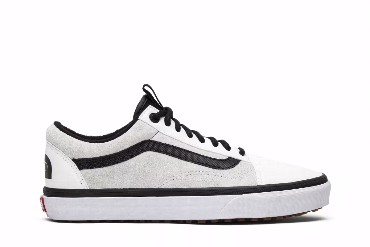 The North Face x Vans Old Skool MTE DX True White, view 2