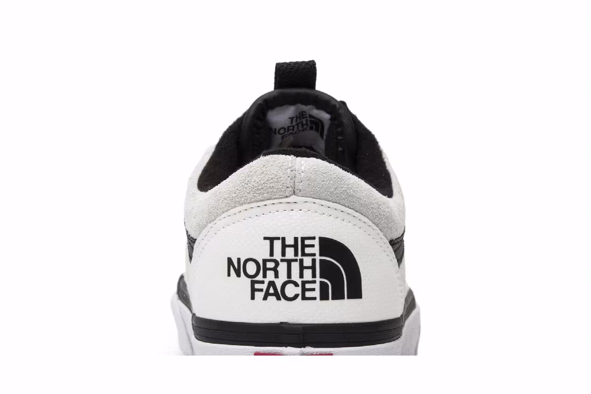 The North Face x Vans Old Skool MTE DX True White, view 8