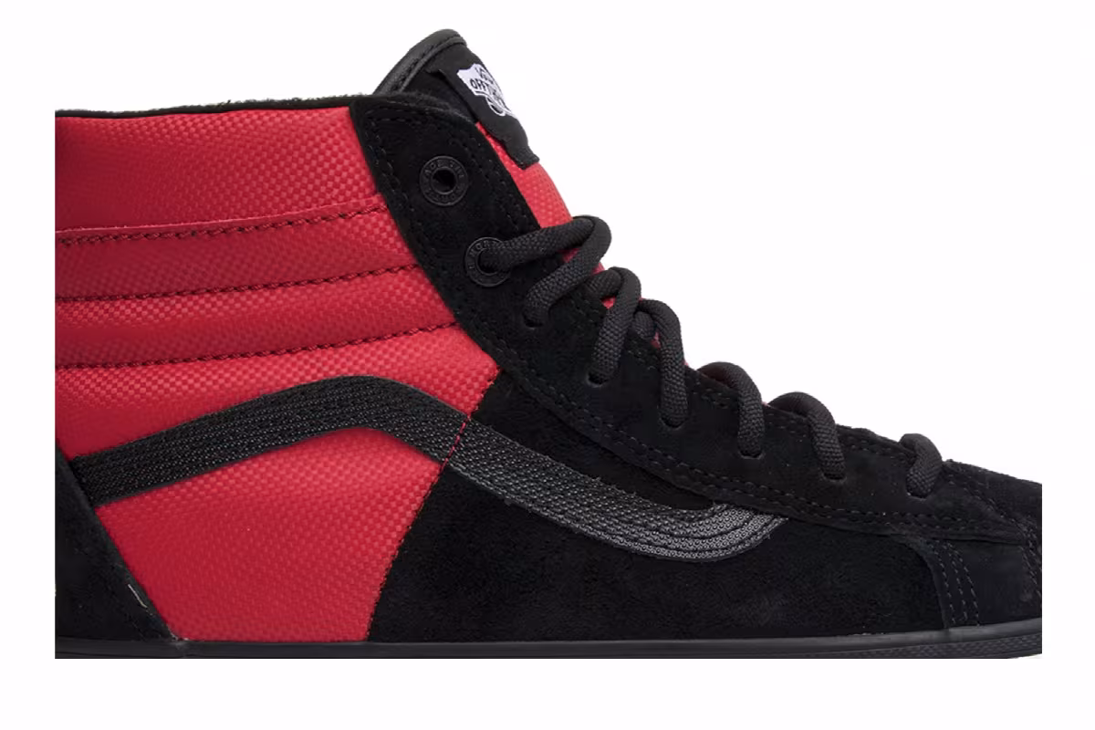 The North Face x Vans Sk8-Hi 46 MTE DX Red, view 3