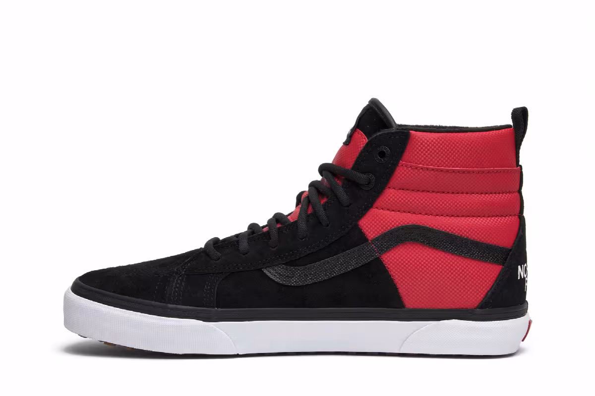 The North Face x Vans Sk8-Hi 46 MTE DX Red, view 4