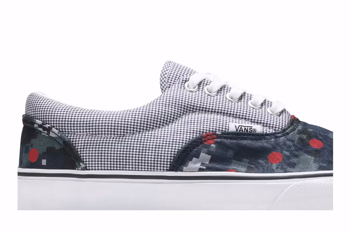 Supreme x Comme des Garçons x Vans Era Digital Camo, view 3
