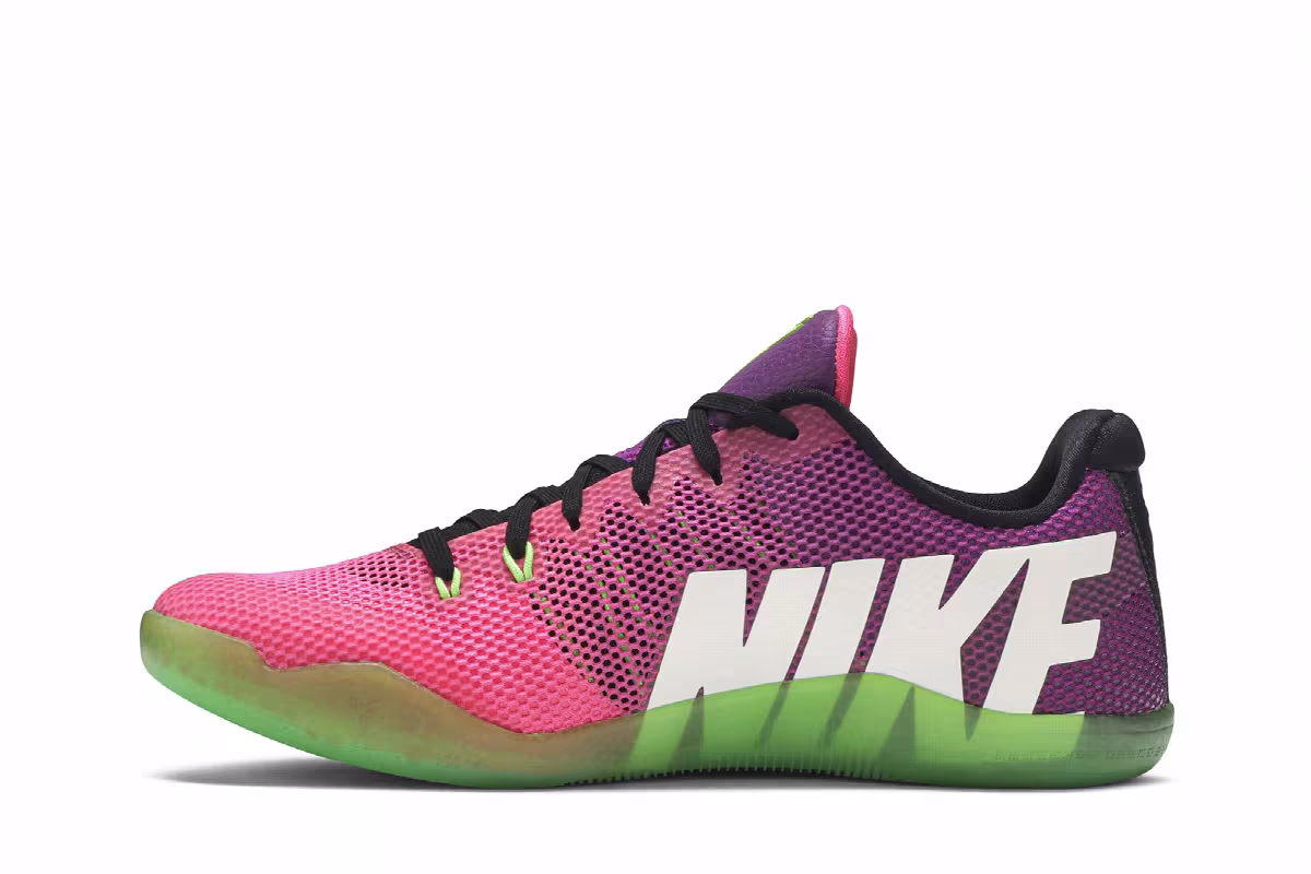 Nike Kobe 11 Mambacurial, view 4