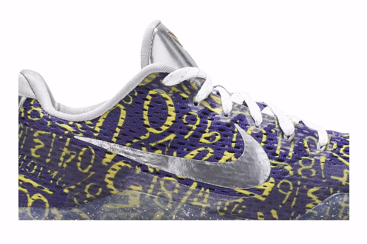 Nike Kobe 11 Mamba Day iD, view 3