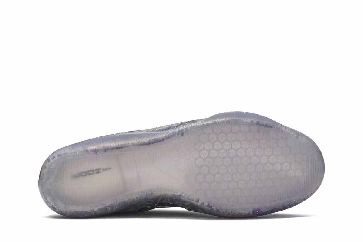 Nike Kobe 11 Mamba Day iD, view 5