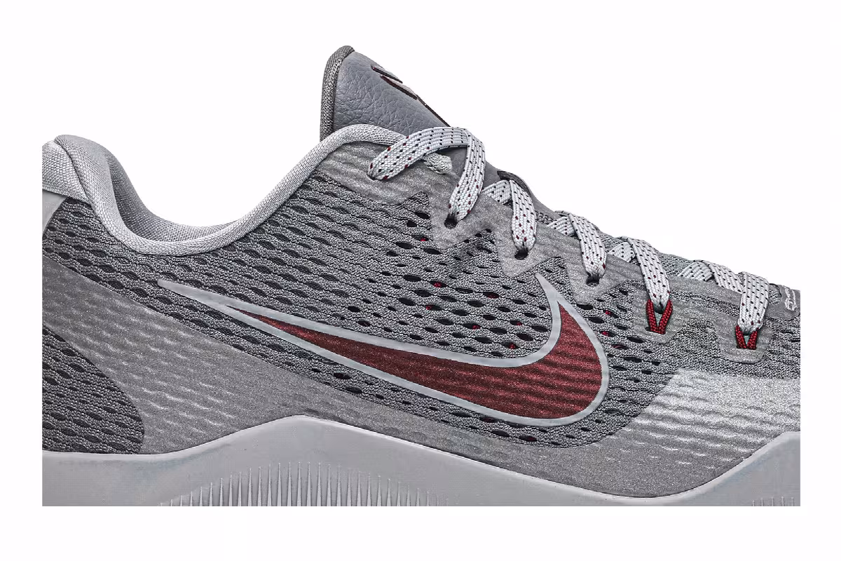Nike Kobe 11 Lower Merion, view 3