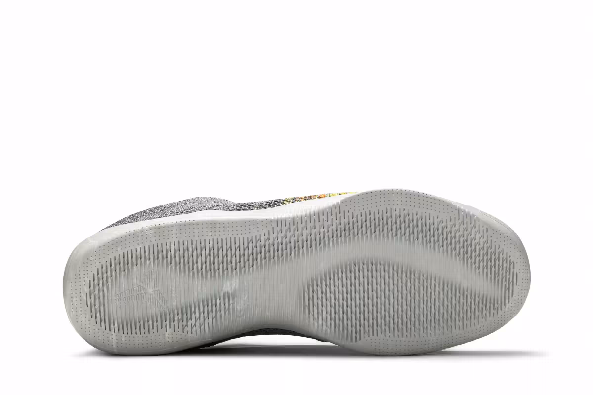 Nike Kobe 11 Elite Low Master of Innovation, view 5