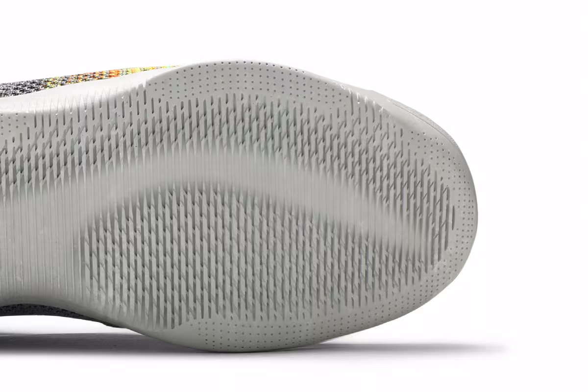 Nike Kobe 11 Elite Low Master of Innovation, view 6