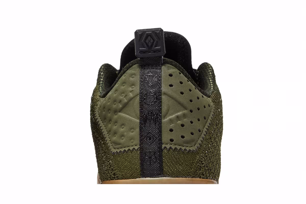 Nike Kobe 11 Elite Low 4KB Black Horse, view 8