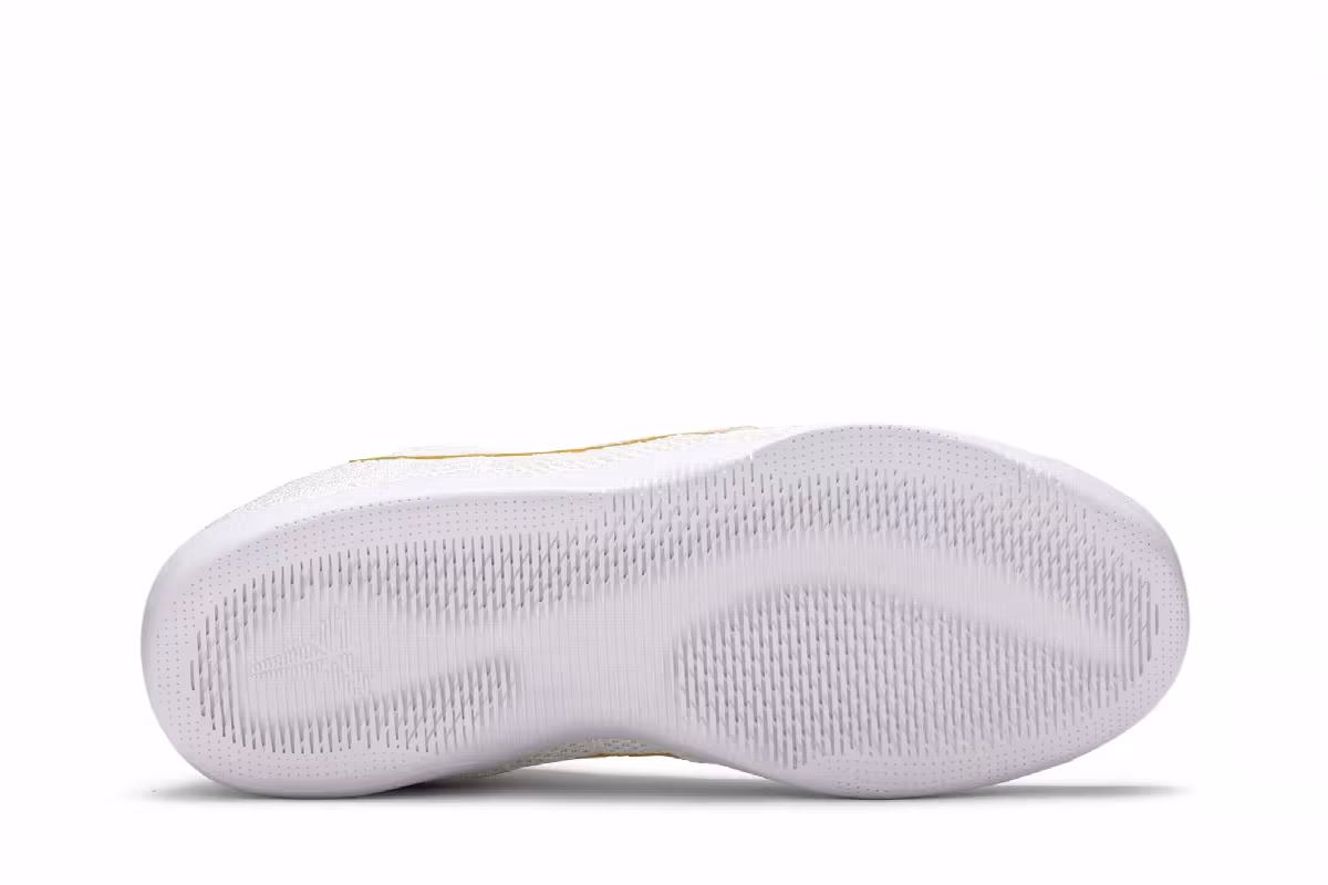 Nike Kobe 11 Elite Low Premium Brazil, view 5