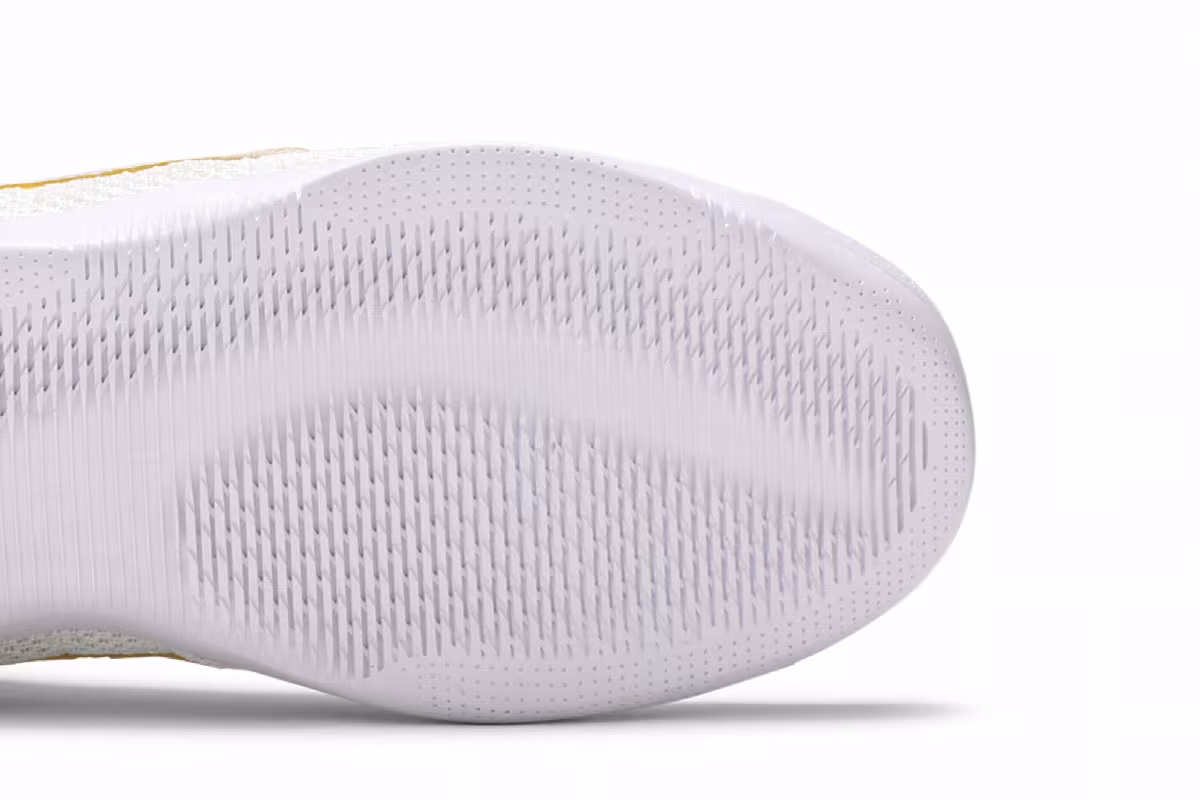 Nike Kobe 11 Elite Low Premium Brazil, view 6