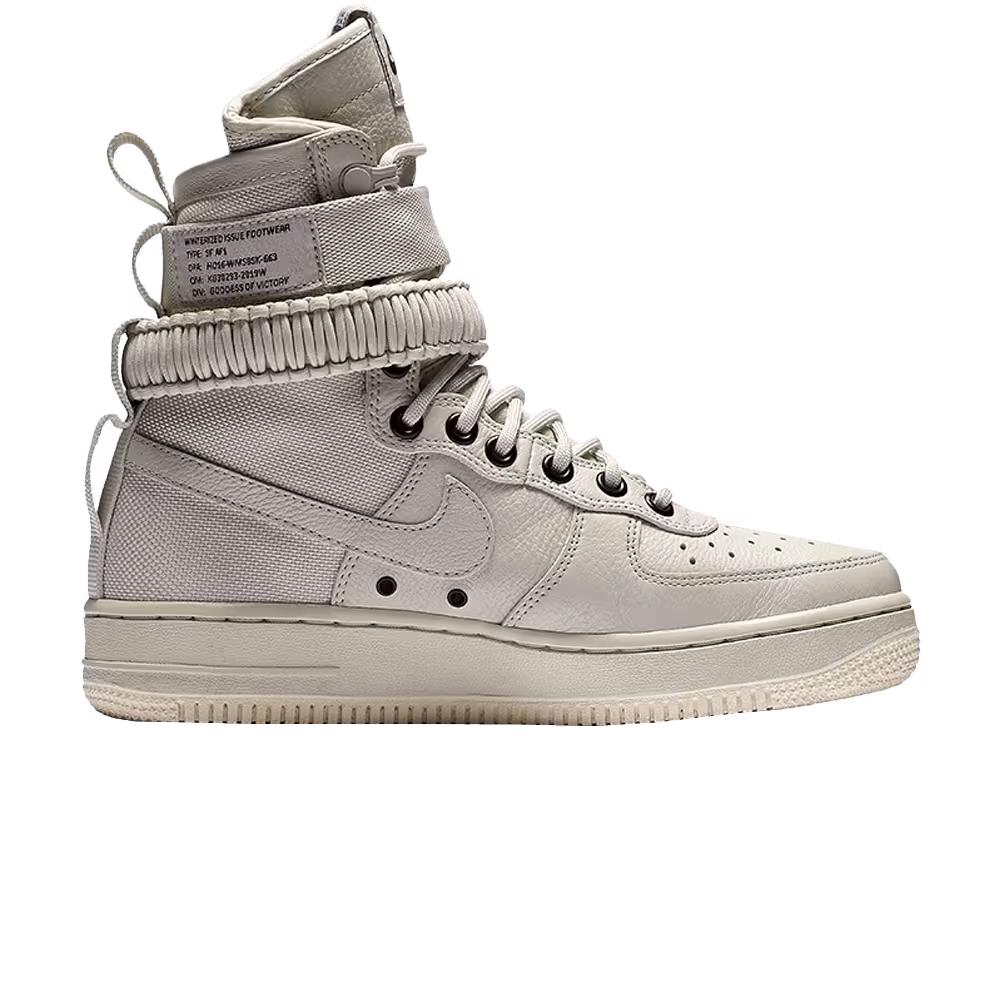 Nike Women's SF Air Force 1 High special field urban utility