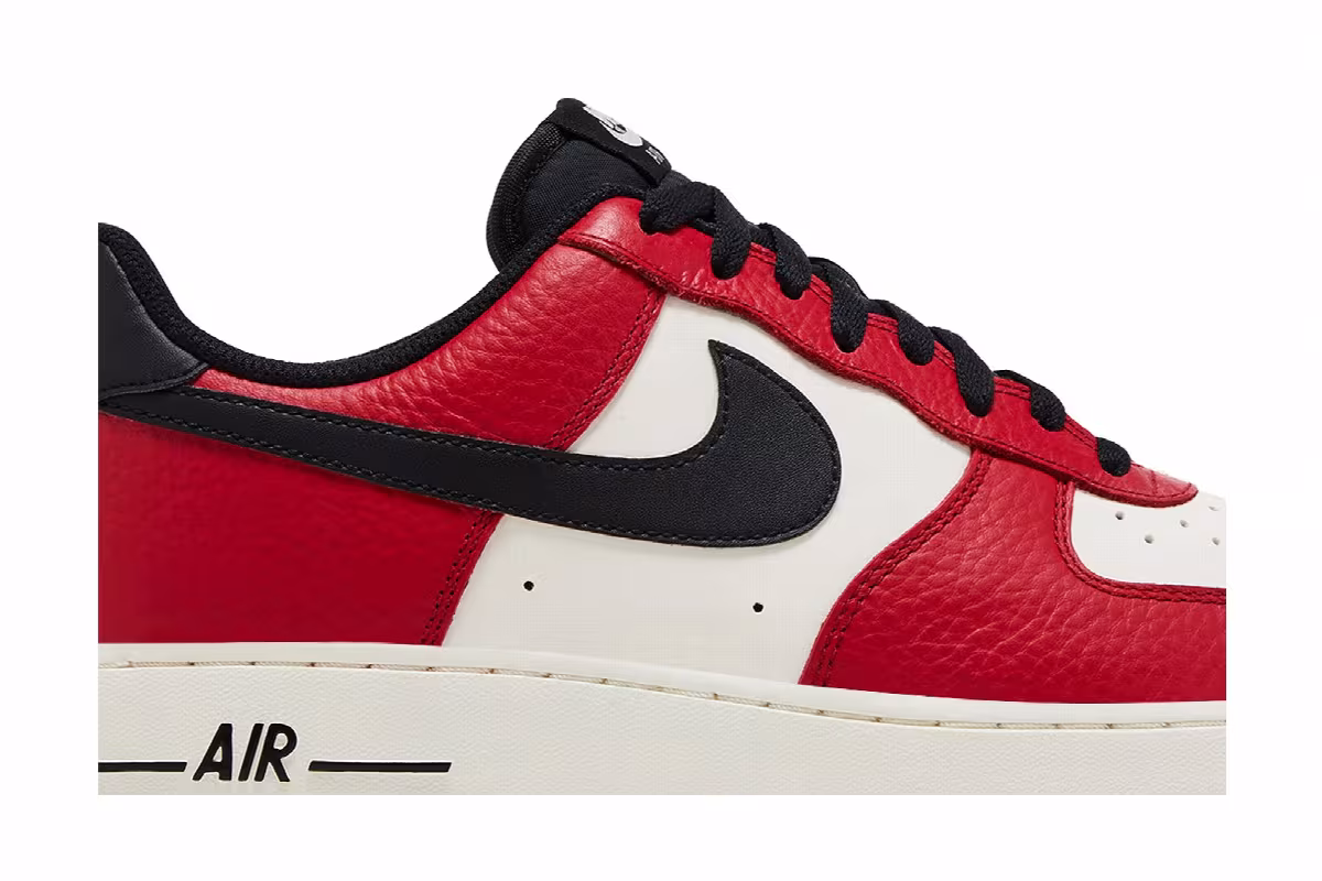 Nike Air Force 1 Gym Red, view 3