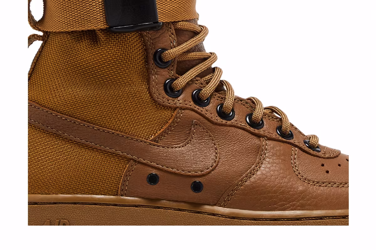 Nike Women's SF Air Force 1 High Golden Beige, view 3