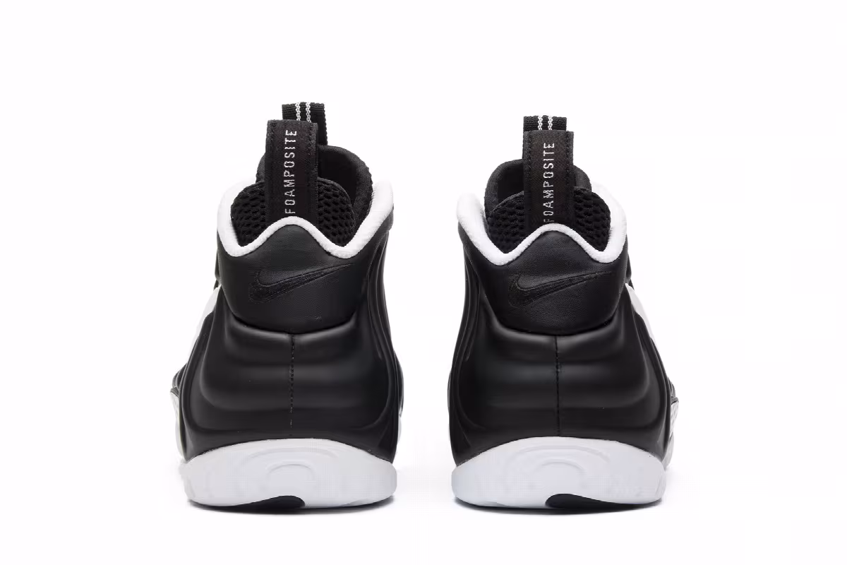 Nike Air Foamposite Pro Dr. Doom 2016, view 7