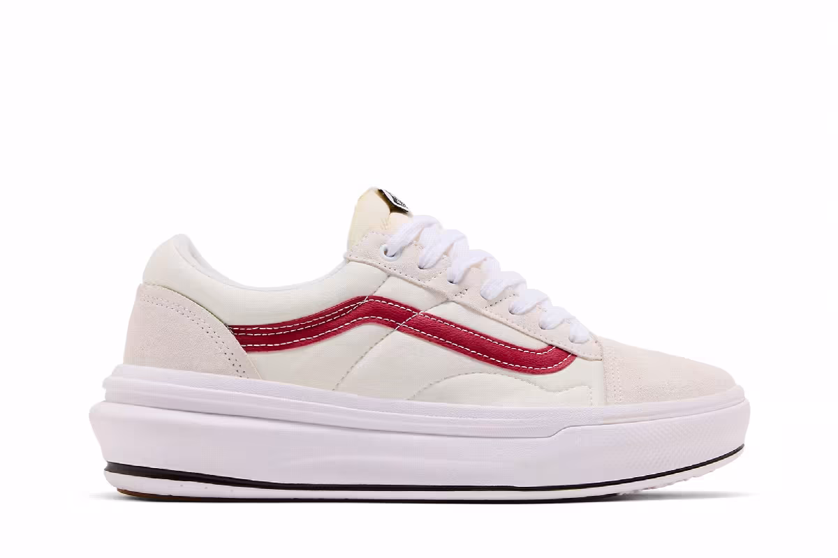 Vans Old Skool Overt ComfyCush White Red, view 2