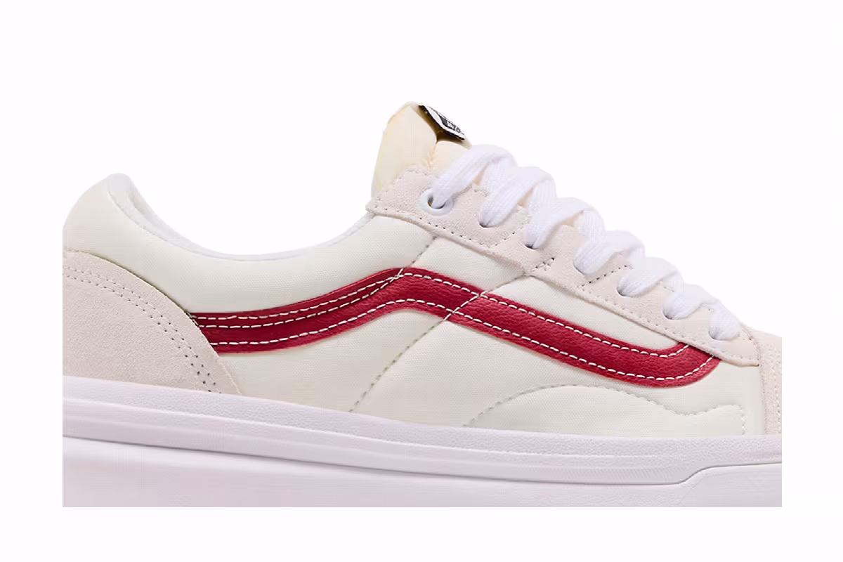 Vans Old Skool Overt ComfyCush White Red, view 3