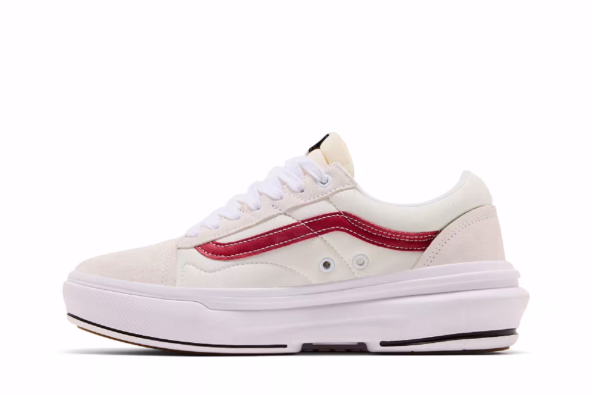 Vans Old Skool Overt ComfyCush White Red, view 4