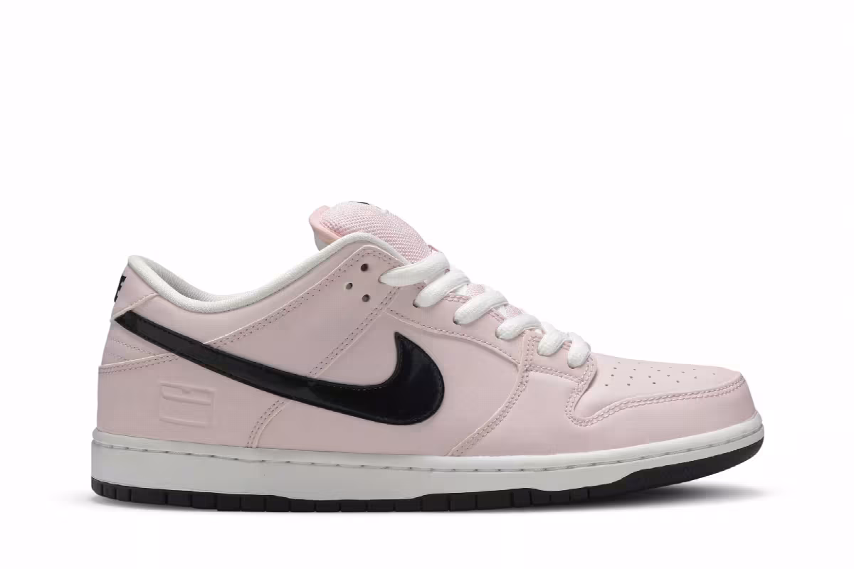 Nike SB Dunk Low Pink Box, view 2