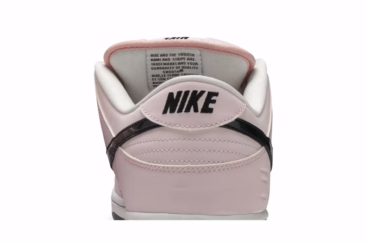Nike SB Dunk Low Pink Box, view 8
