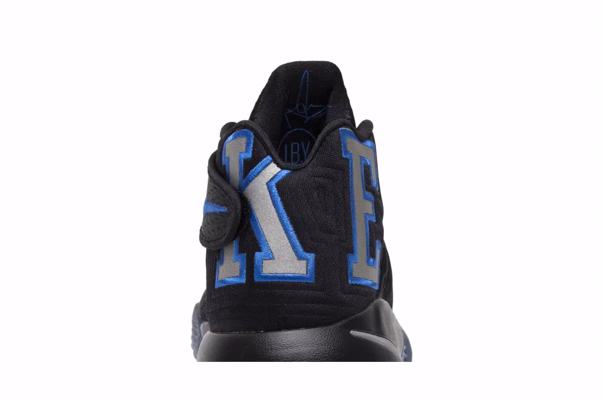 Nike Kyrie 2 Duke, view 8