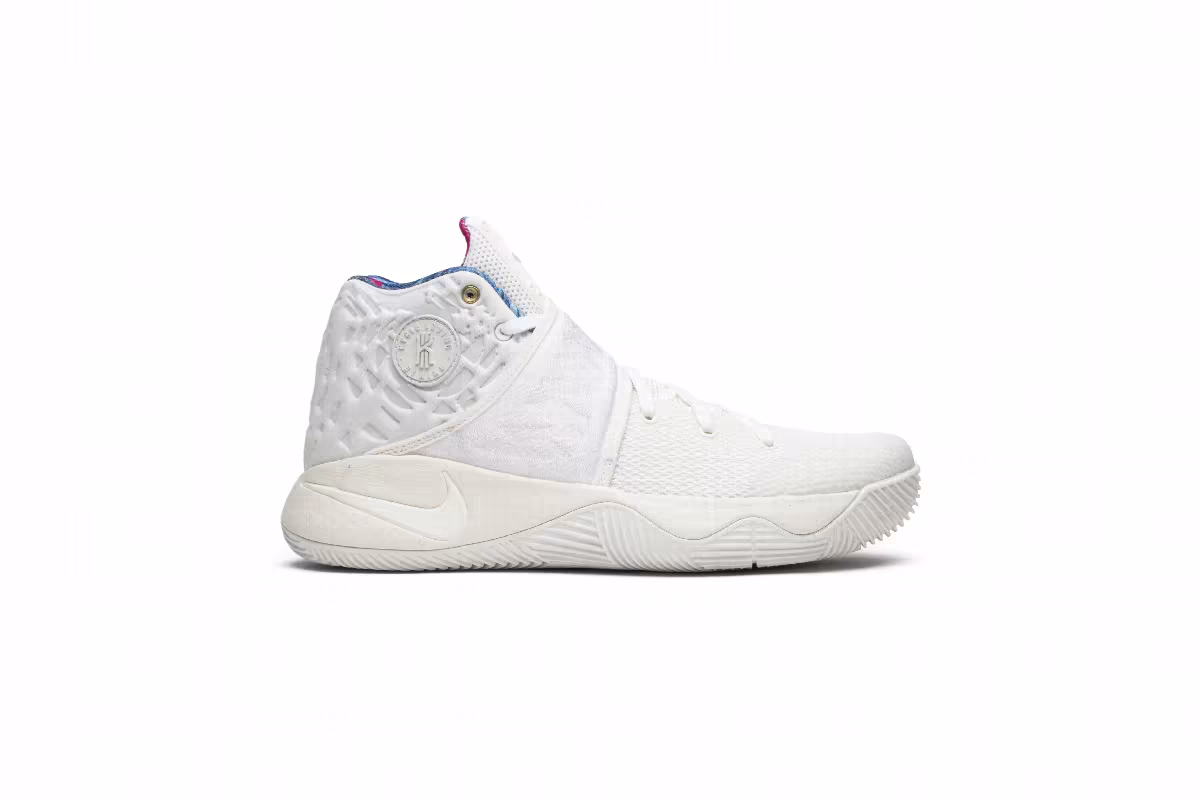 Nike Kyrie 2 What The, view 2