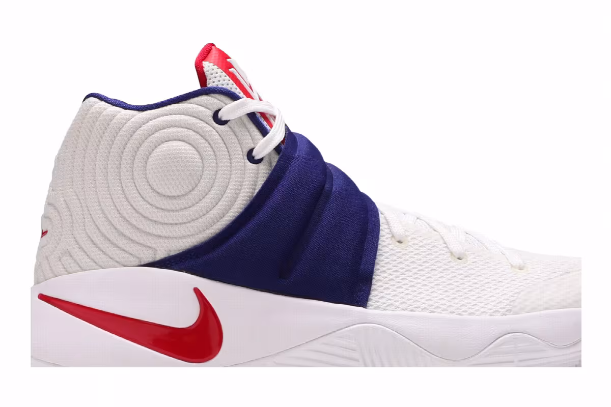 Nike Kyrie 2 USA, view 3