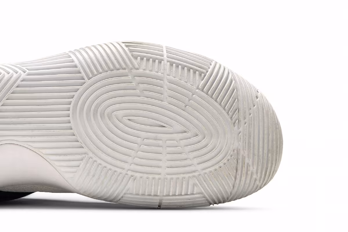 Nike Kyrie 2 Kyrache, view 6