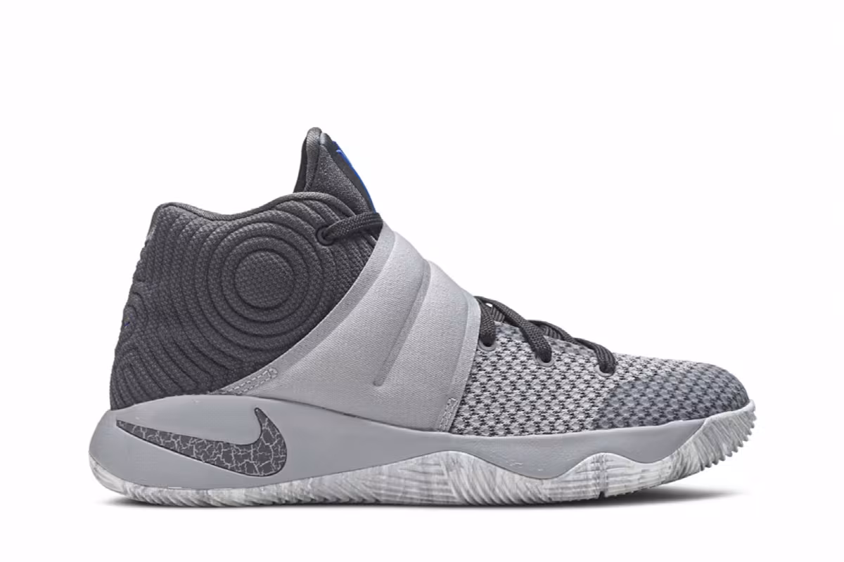 Nike Kyrie 2 Omega, view 2