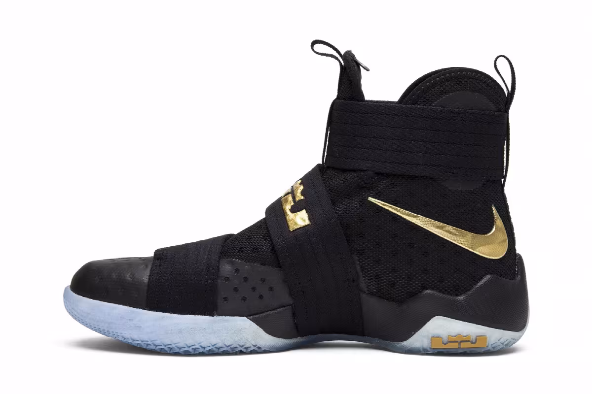 Kyrie x Nike LeBron Four Wins Game 7: Fifty-Two Years, view 5