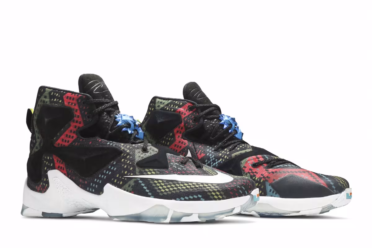 Nike LeBron 13 BHM, view 9