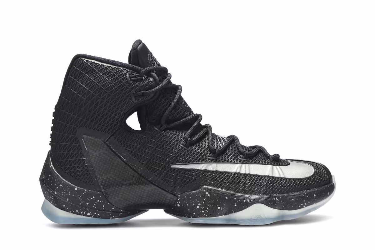 Nike LeBron 13 Elite Black, view 2