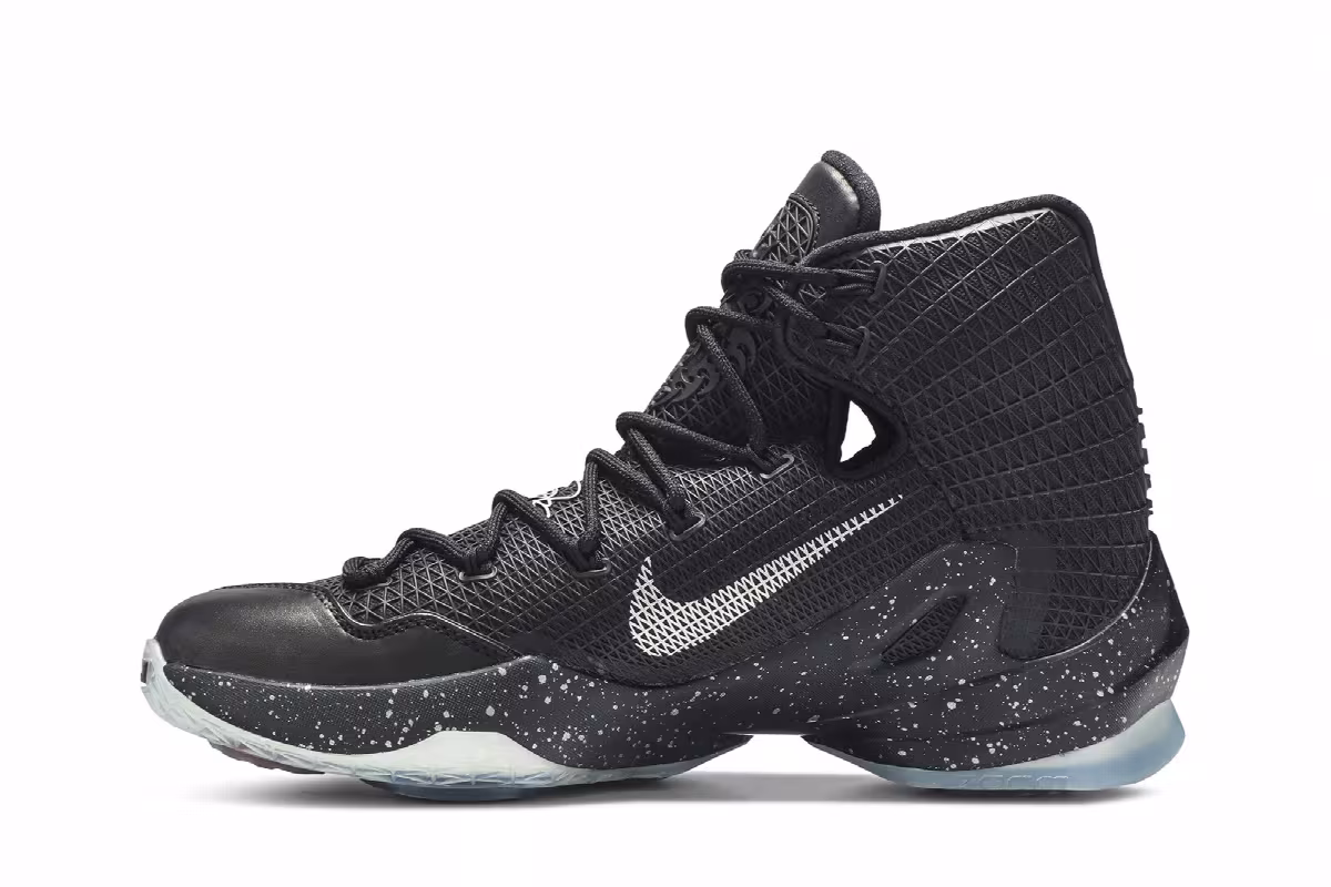 Nike LeBron 13 Elite Black, view 4
