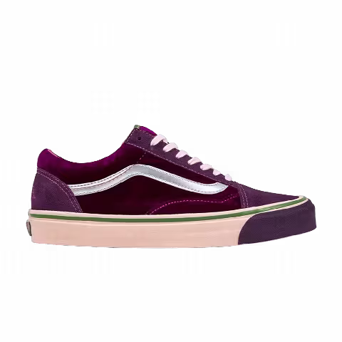 Feature x Vans Vault OG Old Skool LX 'Sinners Club'