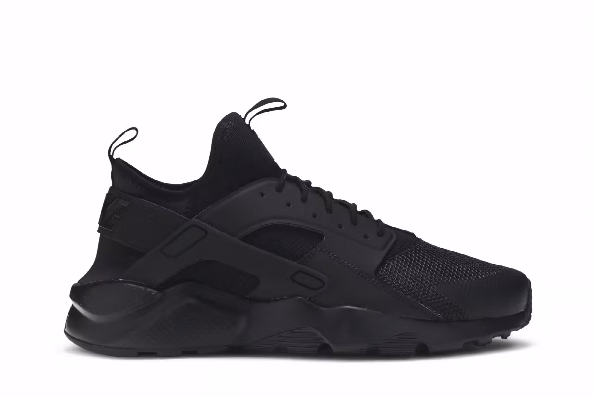 Nike Air Huarache Run Ultra Triple Black, view 2