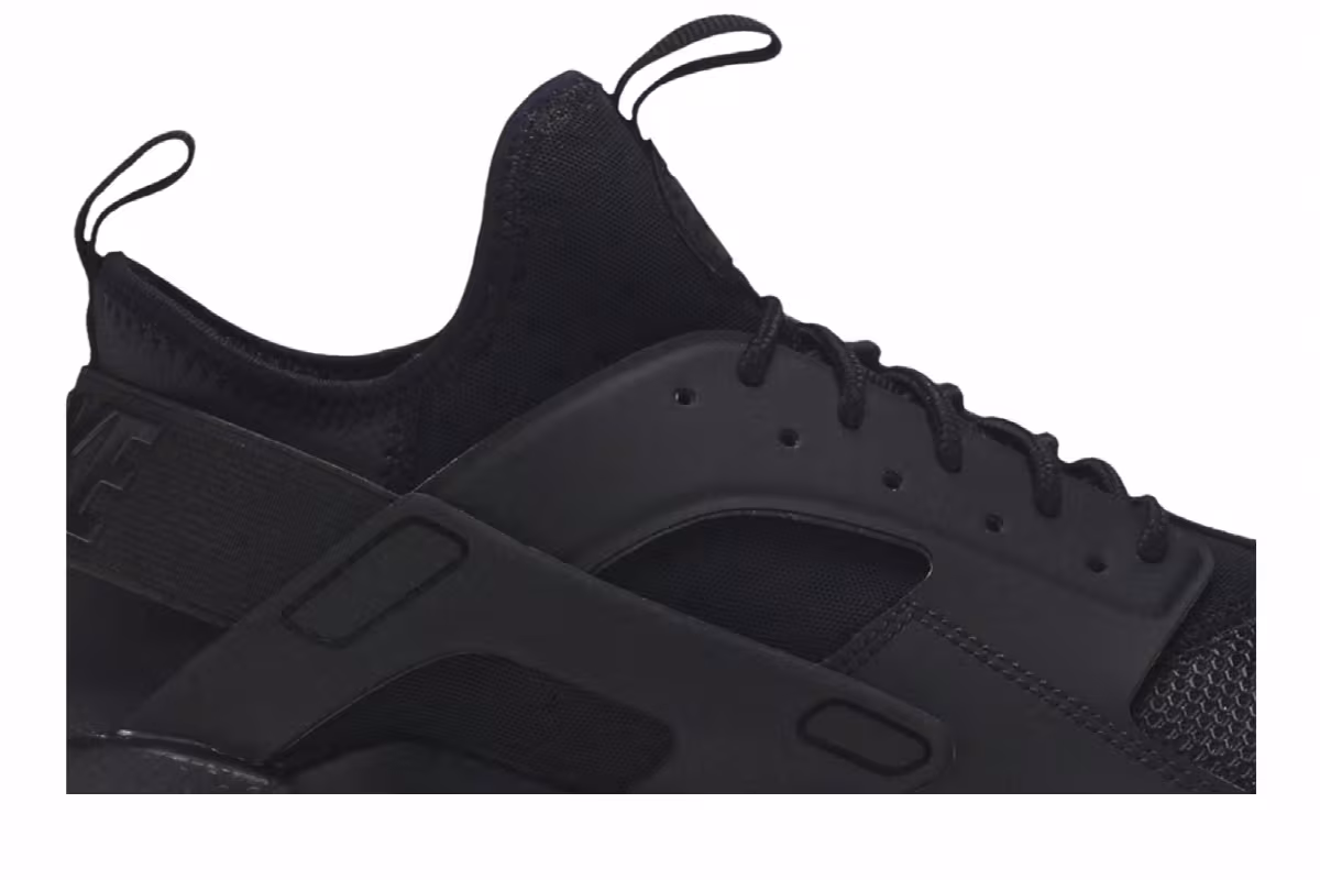 Nike Air Huarache Run Ultra Triple Black, view 3
