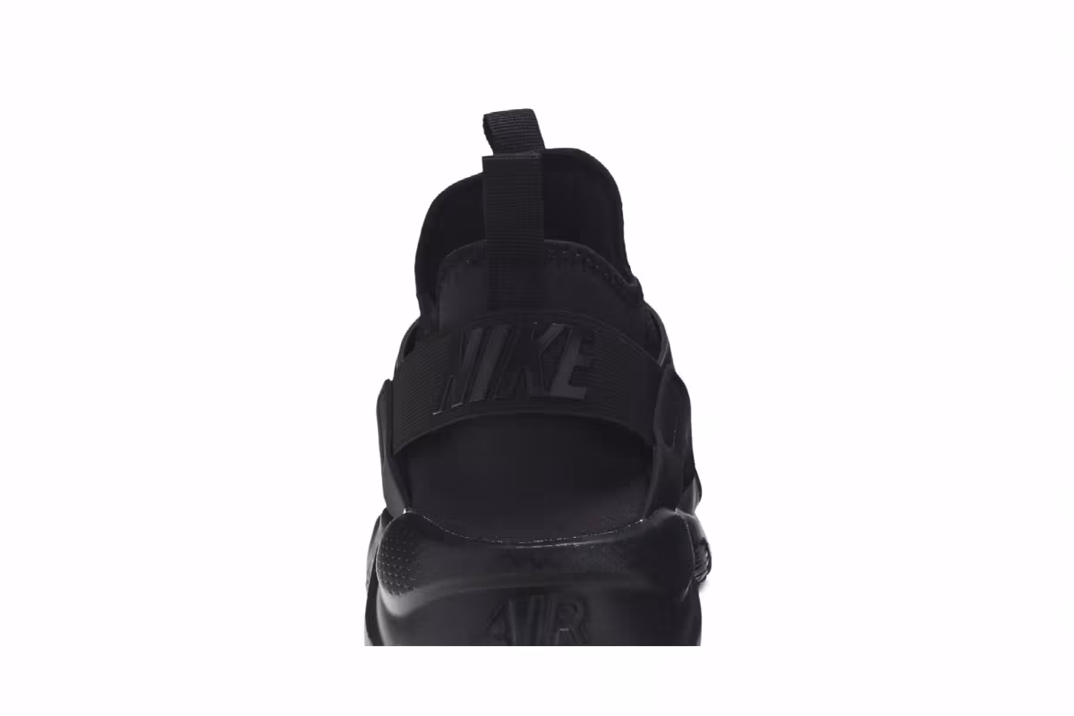 Nike Air Huarache Run Ultra Triple Black, view 8