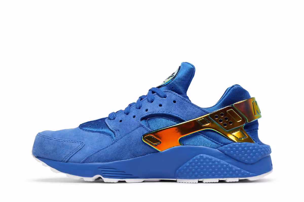 Undefeated x Nike Air Huarache Run Premium QS undefeated, view 4