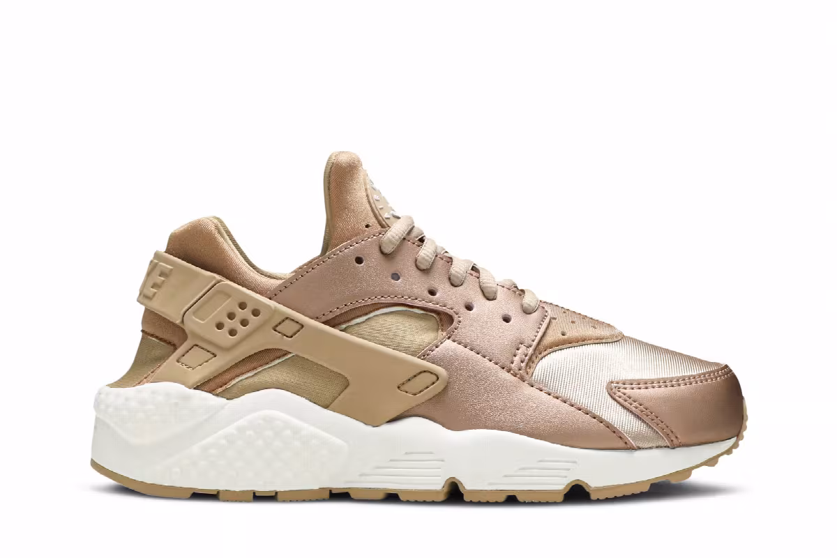 Nike Women's Huarache Run Rose Gold, view 2