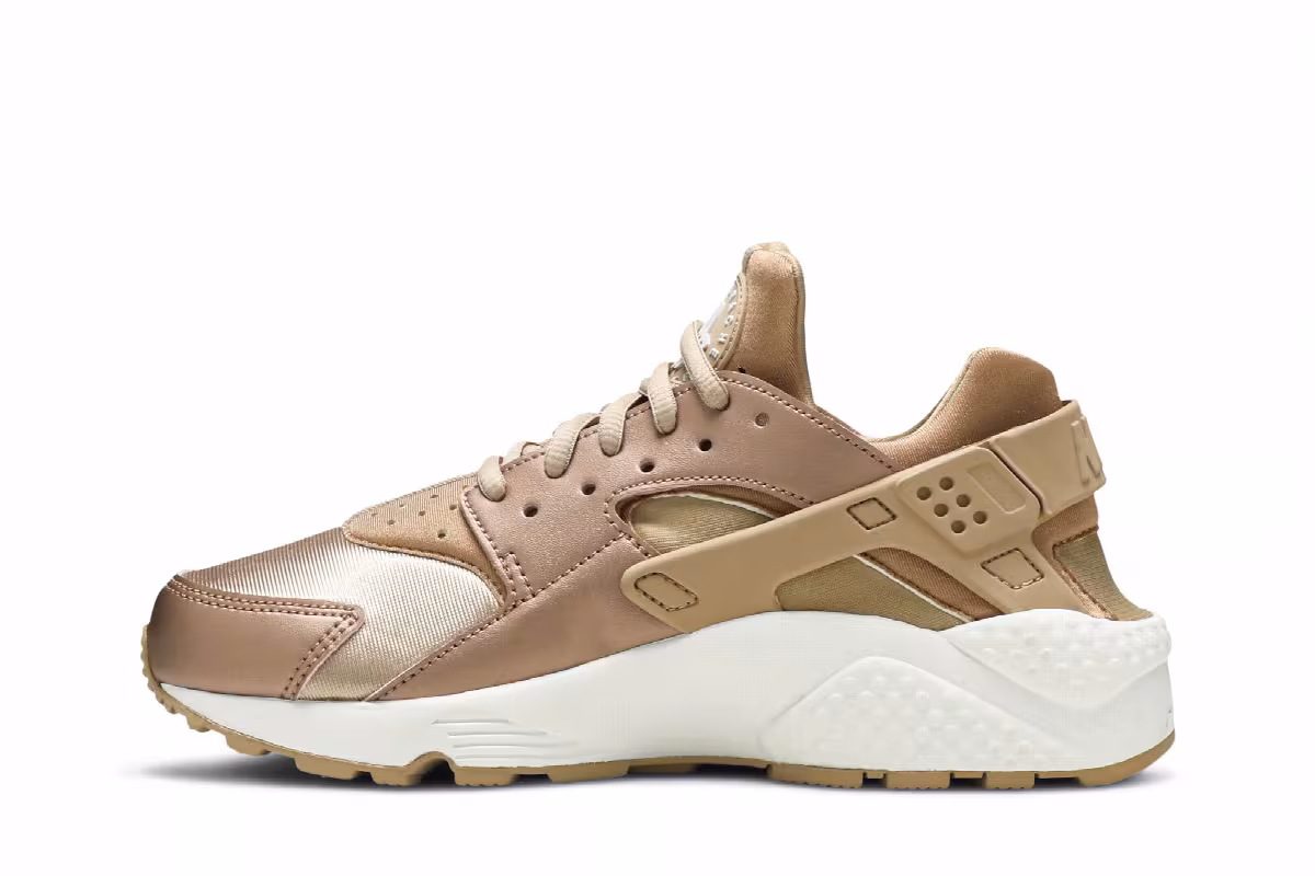 Nike Women's Huarache Run Rose Gold, view 4