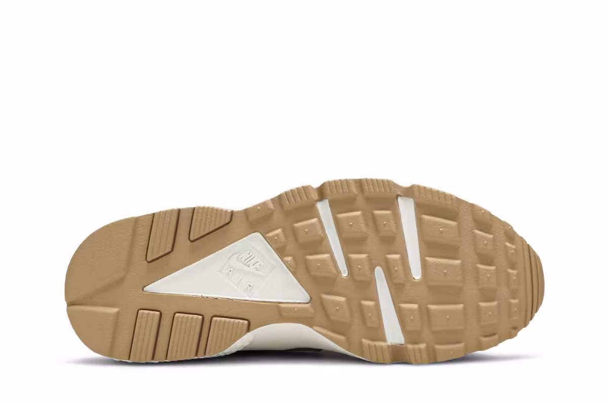 Nike Women's Huarache Run Rose Gold, view 5