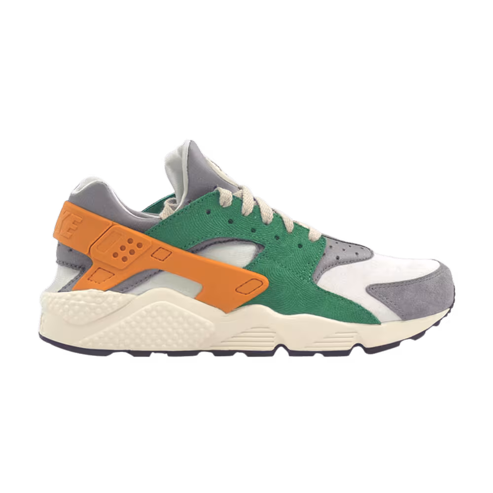 Nike Air Huarache Run SE Pine Green Gold Leaf